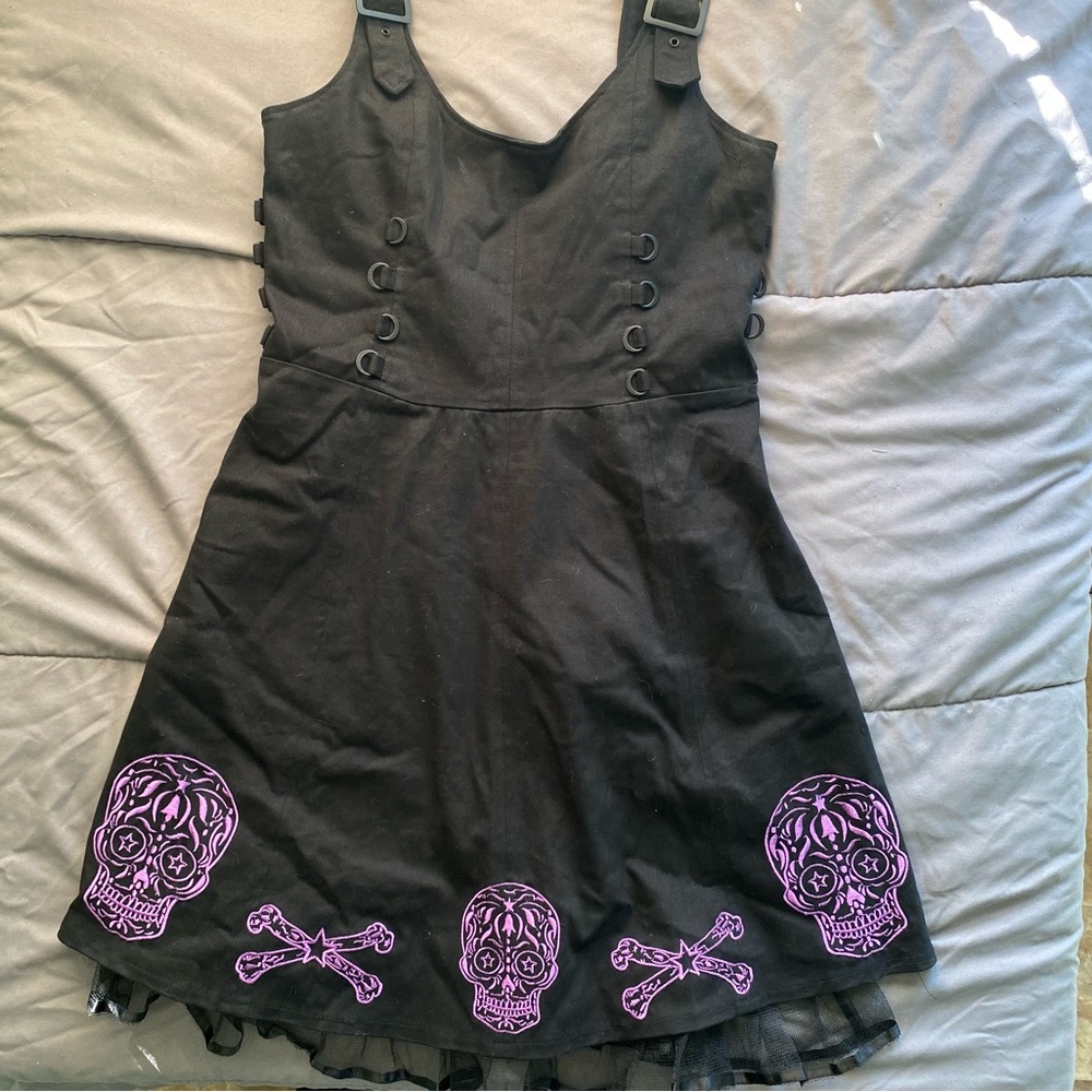 (NWOT) Heavyweight Goth Dress with built in tulle. SEE DESCRIPTION